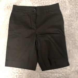 NWOT Studio Works Slimming Sensation shorts